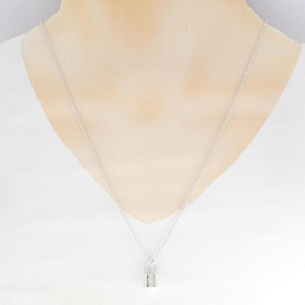 LOUIS VUITTON Silver Lockit Necklace - Picture 6 of 6